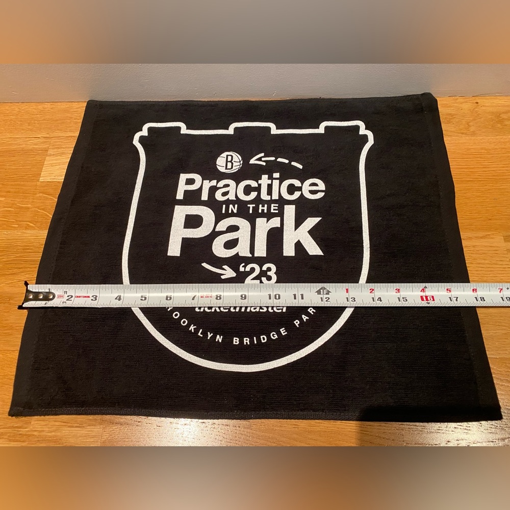NWT Brooklyn Nets promo hand towel in black & white